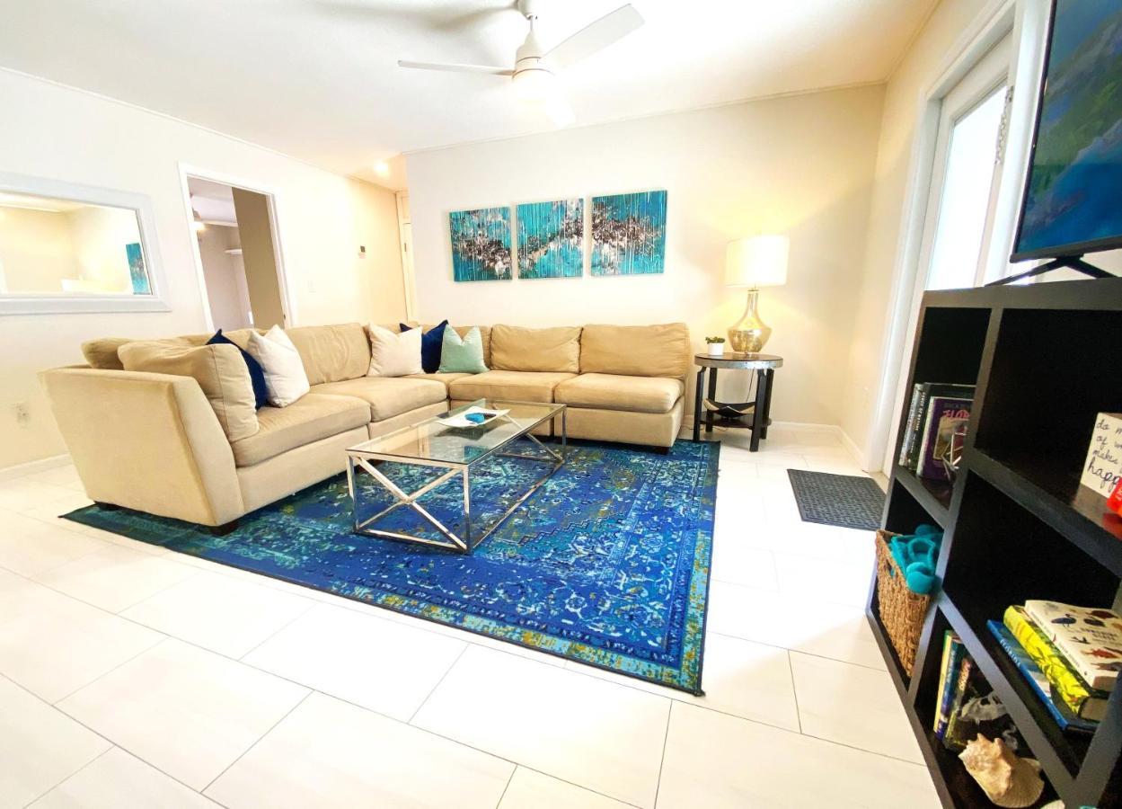 Tropical And Tranquil Bradenton Hideaway 빌라 외부 사진